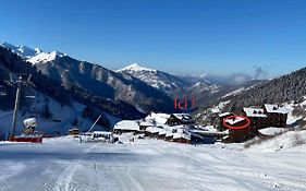 Pied des pistes, pleine nature