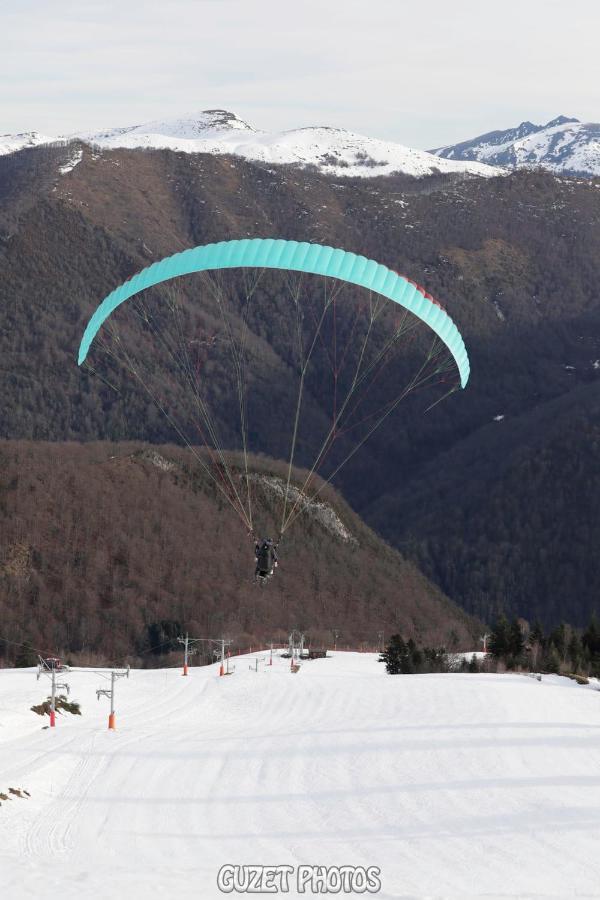 Pied des pistes, pleine nature Ustou Extérieur photo